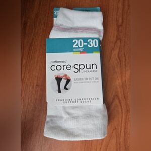 Core-Spun Gradient Compression Support Sockz, 20-30mmHg*